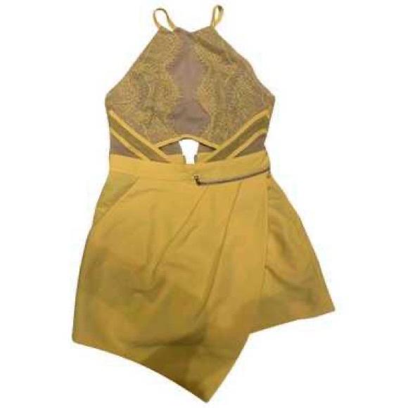 Yellow romper - Picture 3 of 3